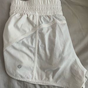 WHITE  LULULEMON SHORTS
